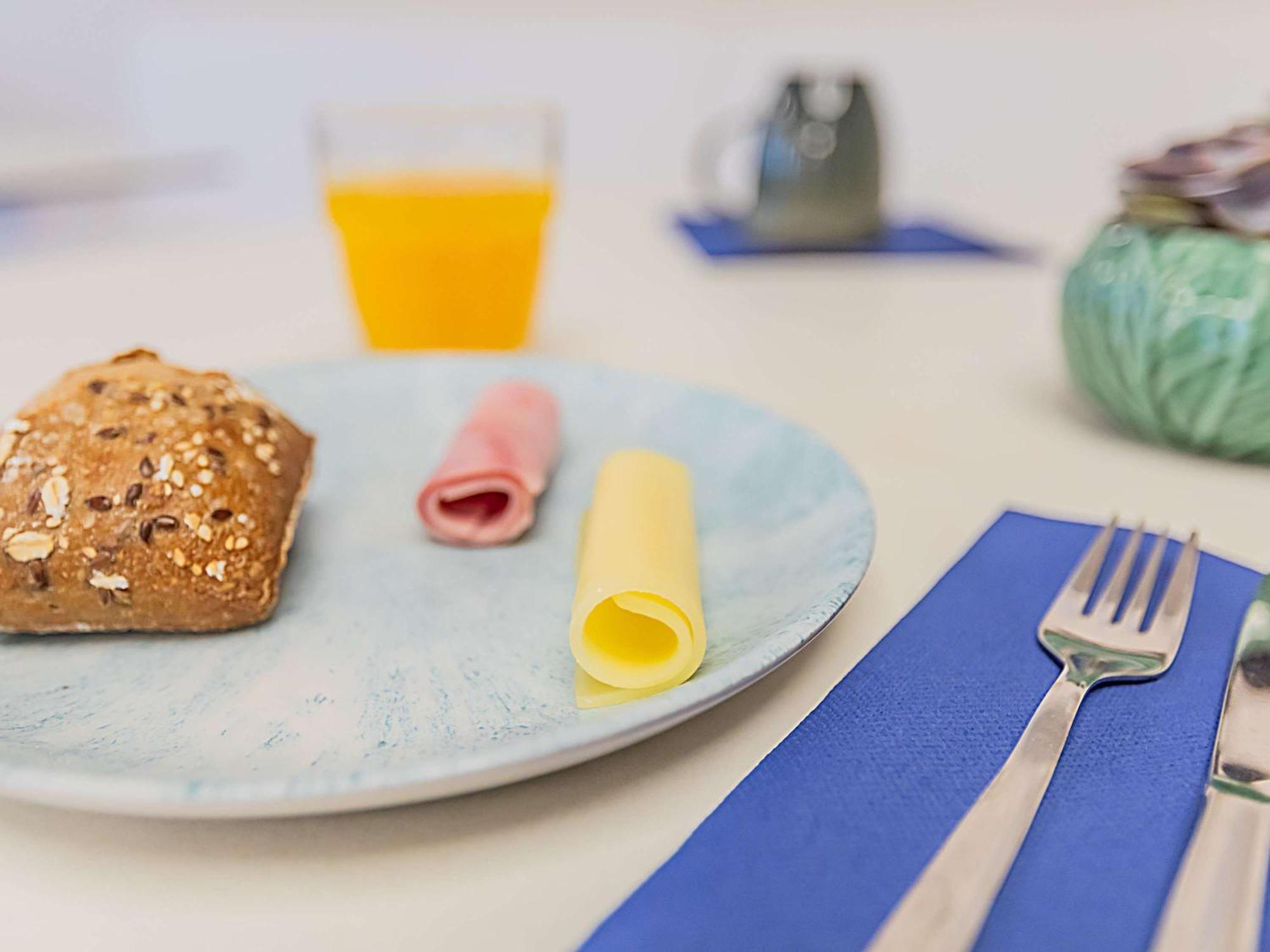 Novotel Setúbal Eksteriør billede
